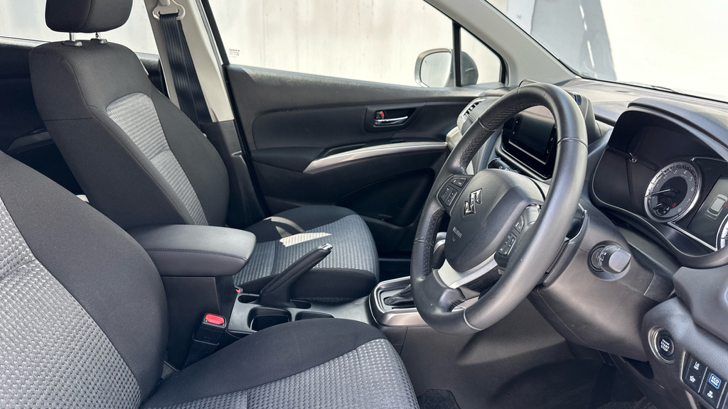 Suzuki S Cross Motion Blue #21