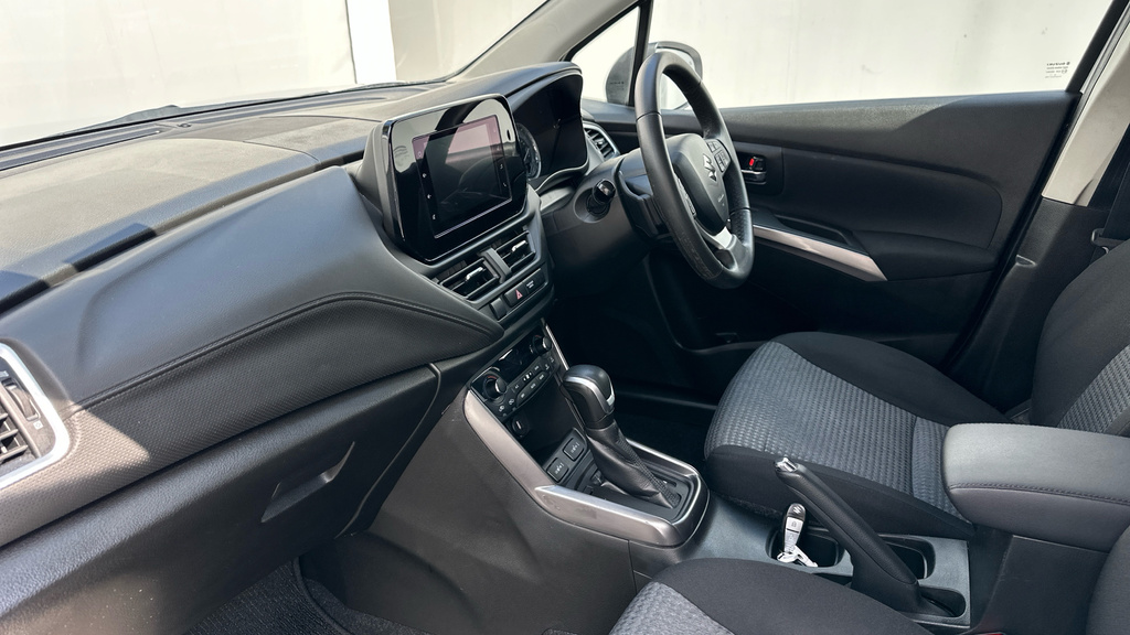 Suzuki S Cross Motion Blue #33