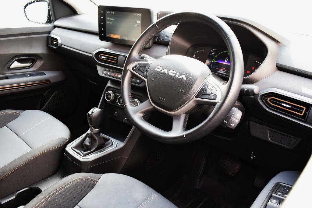 Dacia Jogger 1.6 Hybrid Extreme Mpv Hybrid Euro Black #2