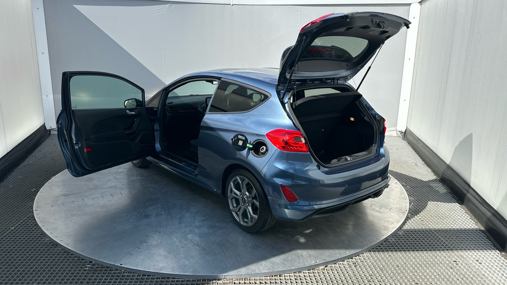Ford Fiesta Trend Blue #90