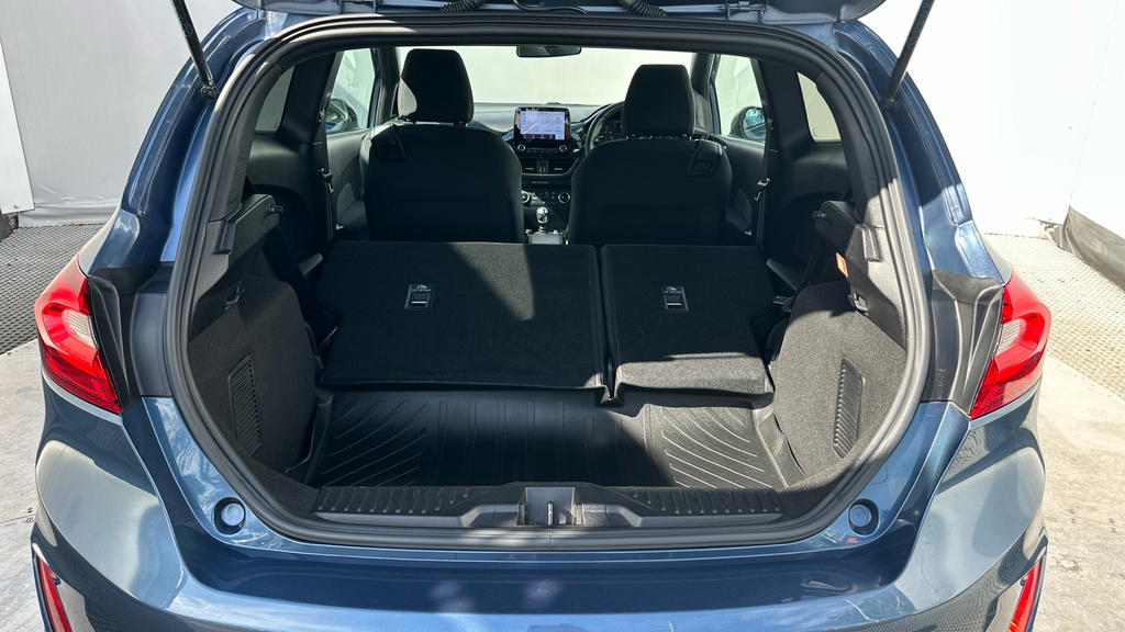 Ford Fiesta Trend Blue #65