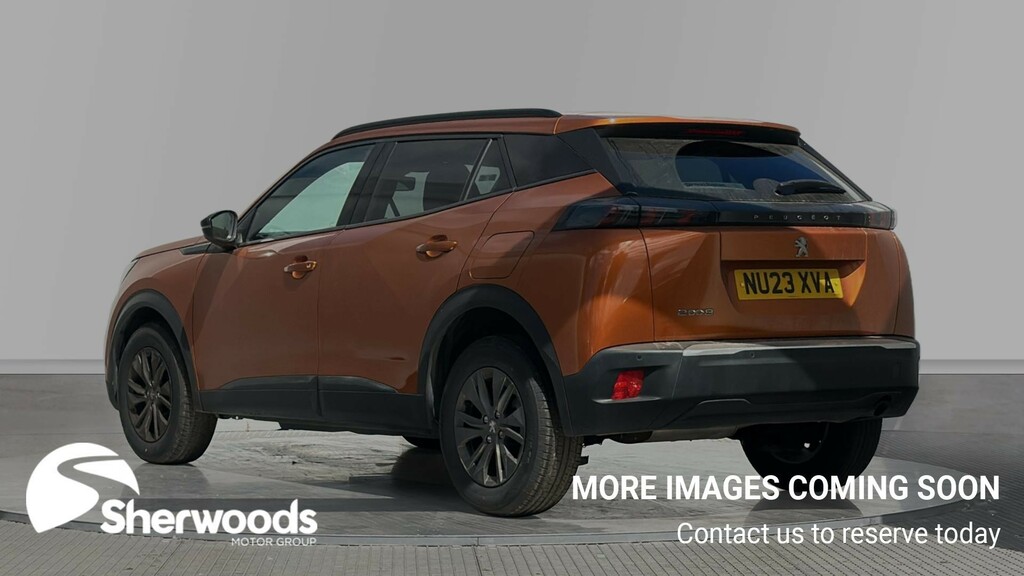 Peugeot 2008 1.2 Puretech Active Premium Suv Manua NU23XVA Orange #2
