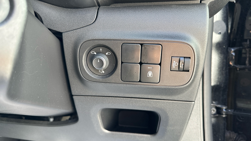 Citroen C3 1.2 Puretech Plus Eat6 Euro 6 Ss Black #8