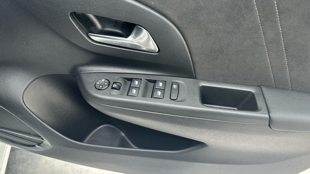Vauxhall Corsa-e 100Kw Gs 50Kwh 11Kwch Grey #37
