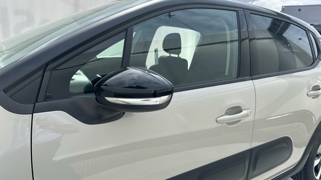 Citroen C3 1.2 Puretech Shine Plus Hatchback Manua #32