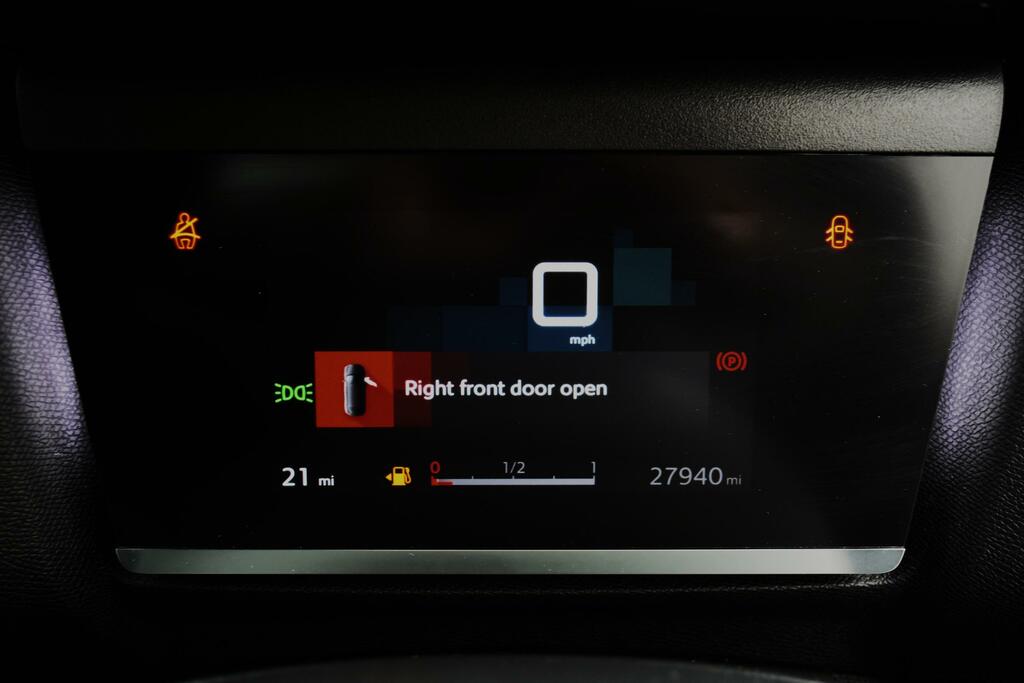 Citroen C4 C4 100Kw Shine Plus 50Kwh Black #13