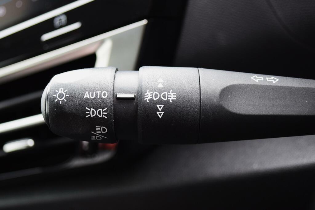 Citroen C4 C4 100Kw Shine Plus 50Kwh Black #16