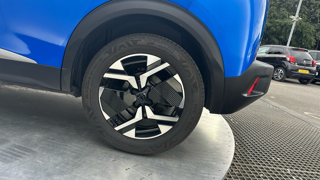 Peugeot e-2008 1.2 Puretech 130 Gt Eat8 White #18