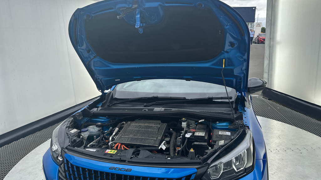 Peugeot e-2008 1.2 Puretech 130 Gt Eat8 White #16