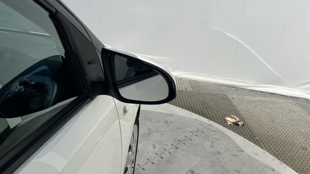 Citroen C1 1.0 Vti Touch Euro 5 White #29