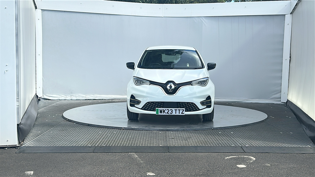 Renault Zoe R135 Ev50 52Kwh Techno Hatchback White #3