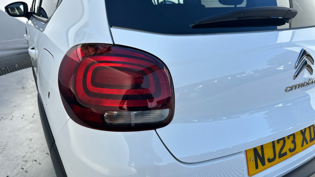 Citroen C3 1.2 Puretech Shine Plus Hatchback Manua White #21