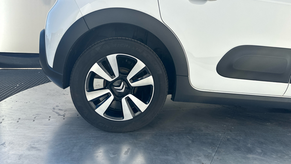 Citroen C3 1.2 Puretech Shine Plus Hatchback Manua White #19