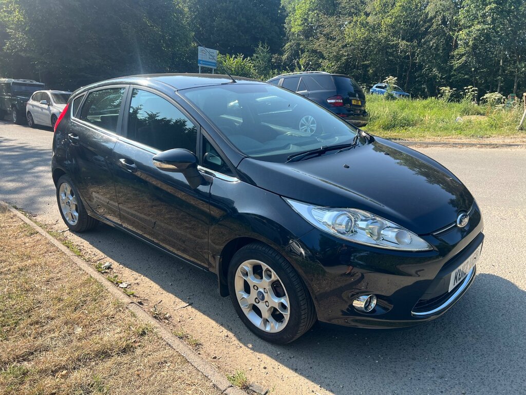 Ford Fiesta 1.4 Zetec Hatchback 133 Gkm, 9 Black #5