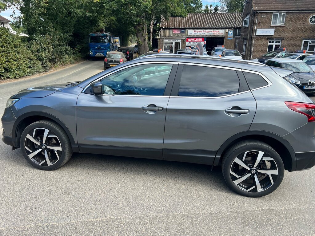 Nissan Qashqai 1.2 Dig-t Tekna Suv Euro 6 Ss WN68DZA Grey #3