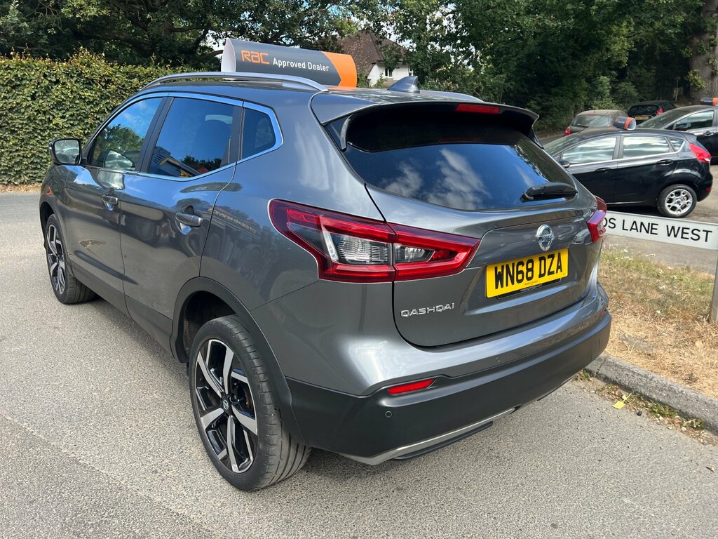 Nissan Qashqai 1.2 Dig-t Tekna Suv Euro 6 Ss WN68DZA Grey #4