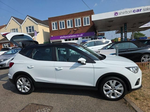 Seat Arona Tsi Gpf Se Technology ND69YFC White #4