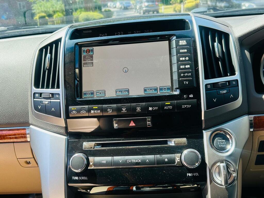 Toyota Land Cruiser 2014 3.0 D-4d Invincible Suv 4Wd E White #42