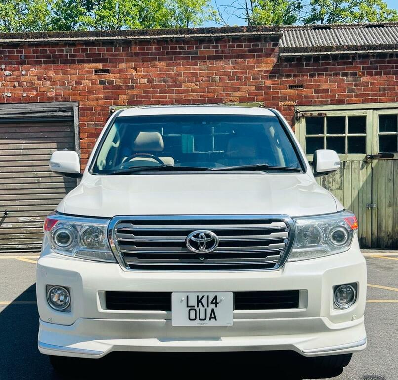 Toyota Land Cruiser Mpv #5