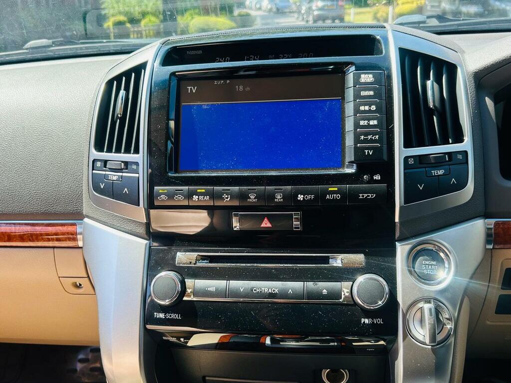 Toyota Land Cruiser 2014 3.0 D-4d Invincible Suv 4Wd E White #45