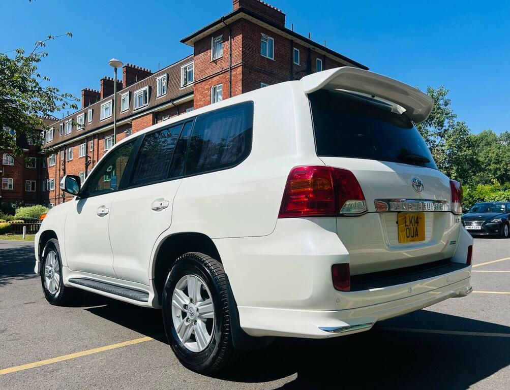Toyota Land Cruiser 2014 3.0 D-4d Invincible Suv 4Wd E White #10