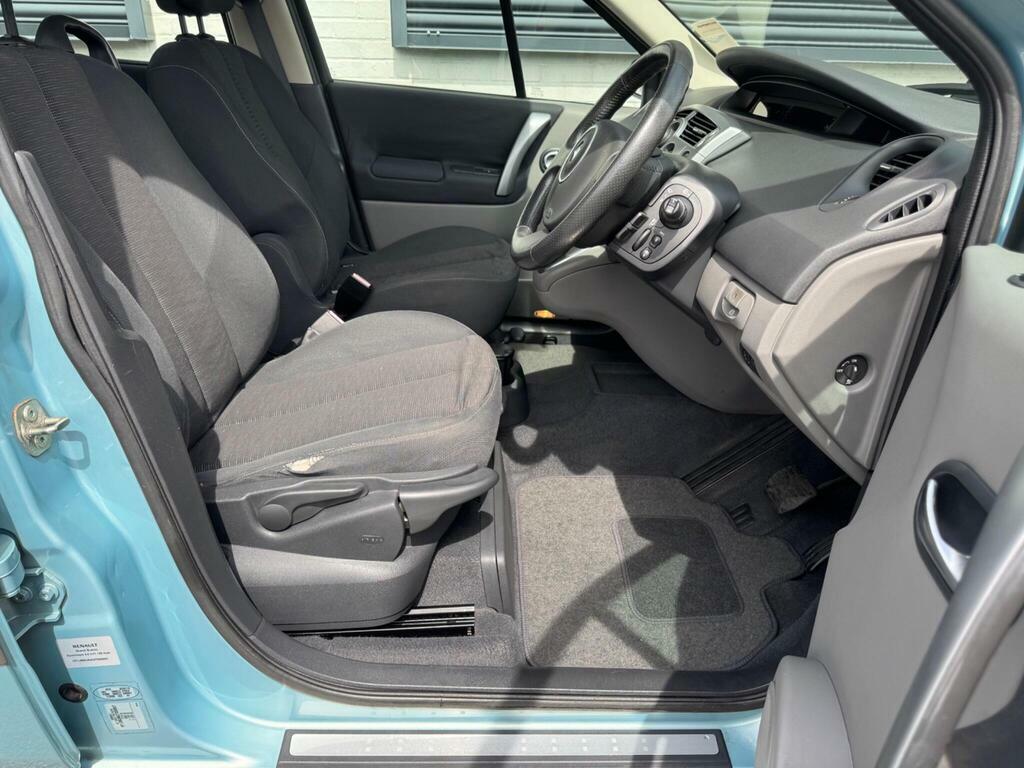 Renault Grand Scenic Oasis #13