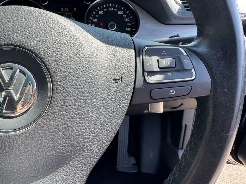 Volkswagen CC Saloon Black #26