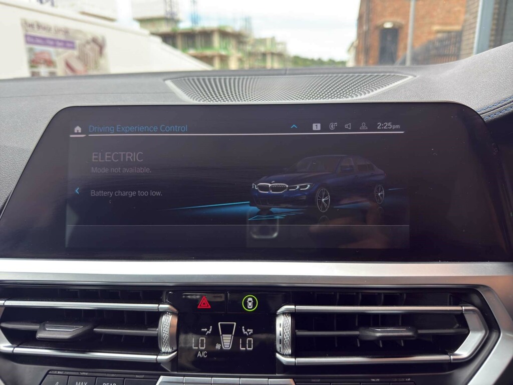 BMW 3 Series 320D M Sport Saloon Blue #33