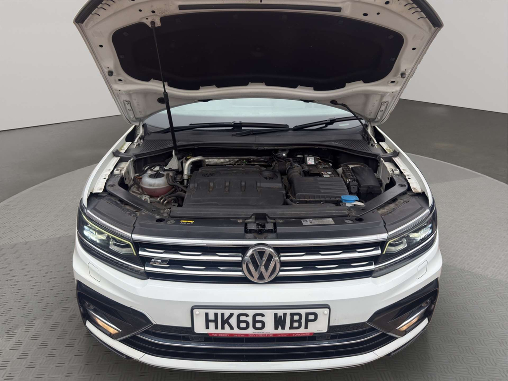 Volkswagen Tiguan R-line Tdi Bluemotion Technology 4Motion  #3