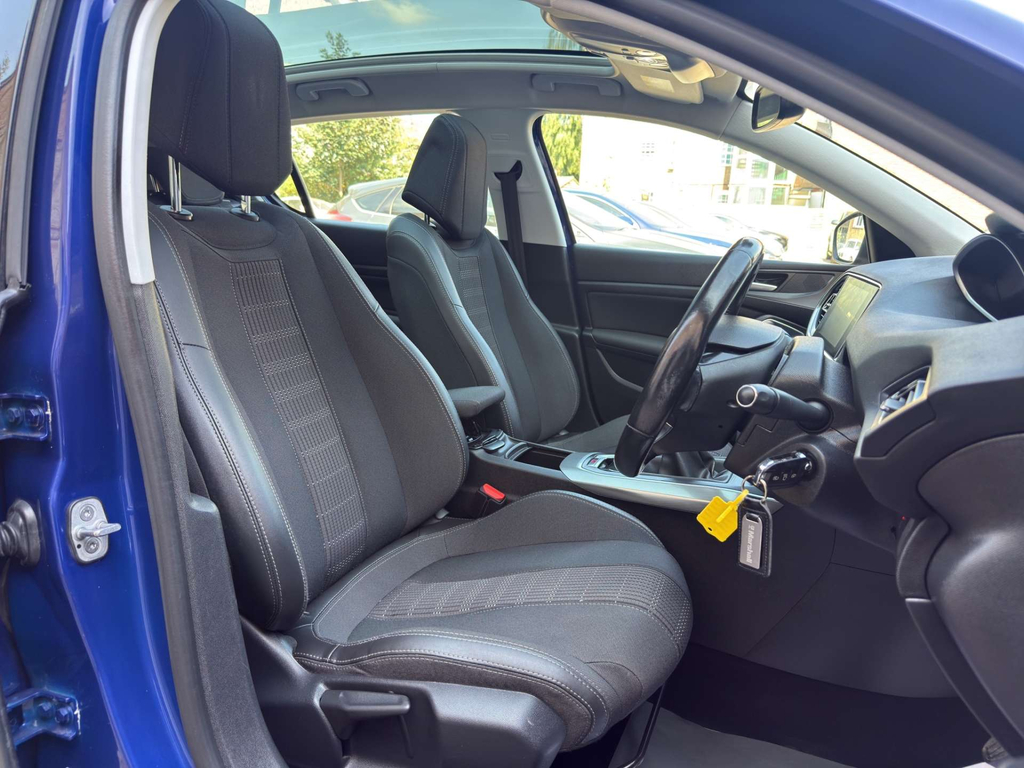 Peugeot 308 Puretech Gpf Allure Hatchback Grey #13