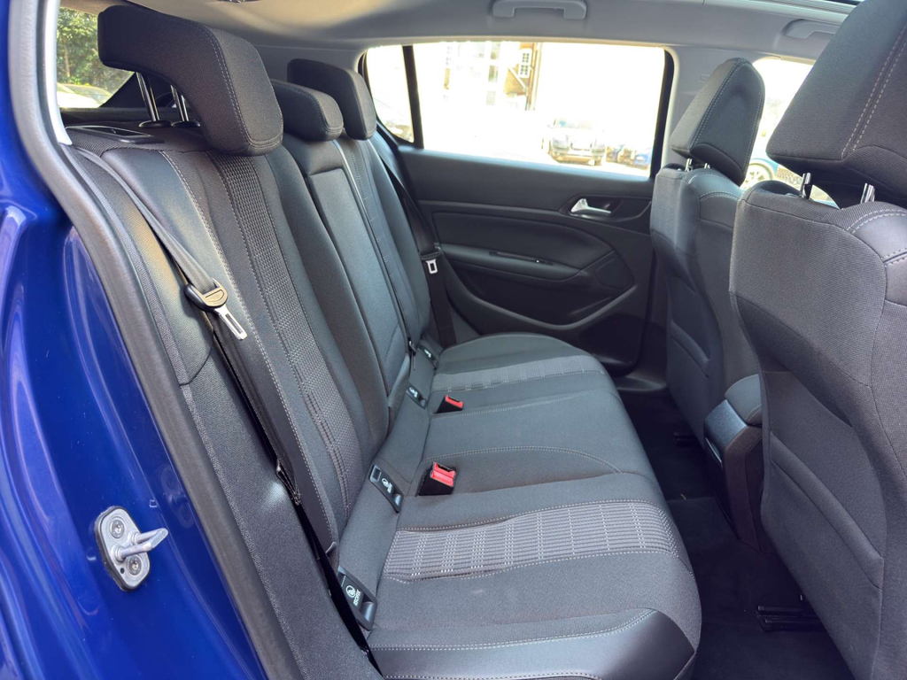 Peugeot 308 Puretech Gpf Allure Hatchback Grey #16