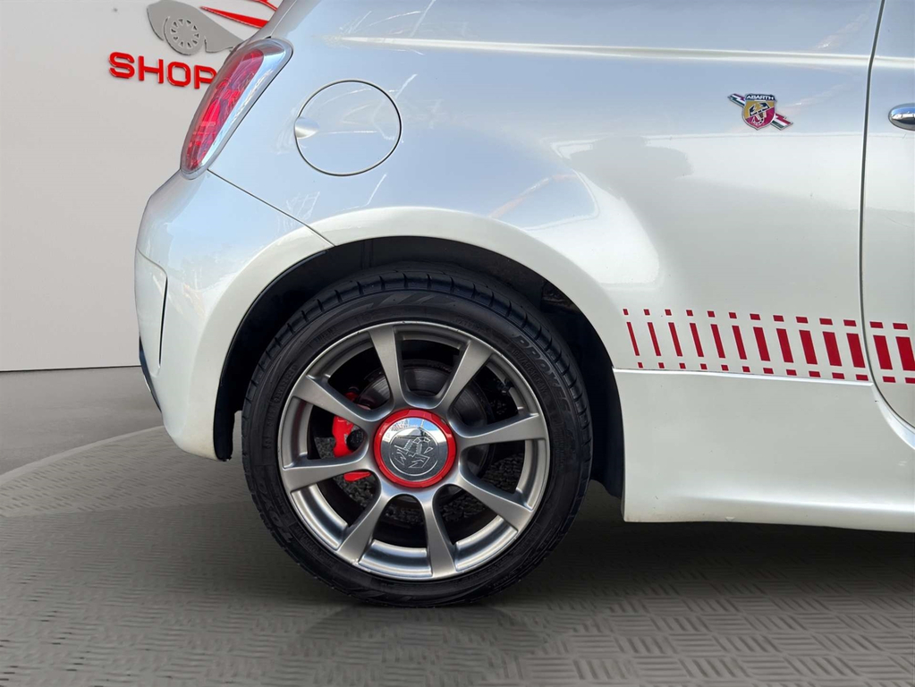 Abarth 500 Convertible 1.4 T-jet Euro 5 201060 Red #45