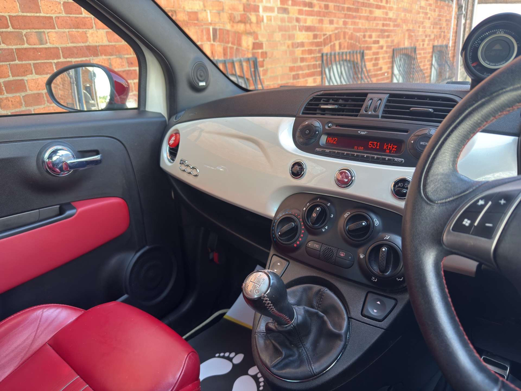 Abarth 500 Convertible 1.4 T-jet Euro 5 201060 Red #29