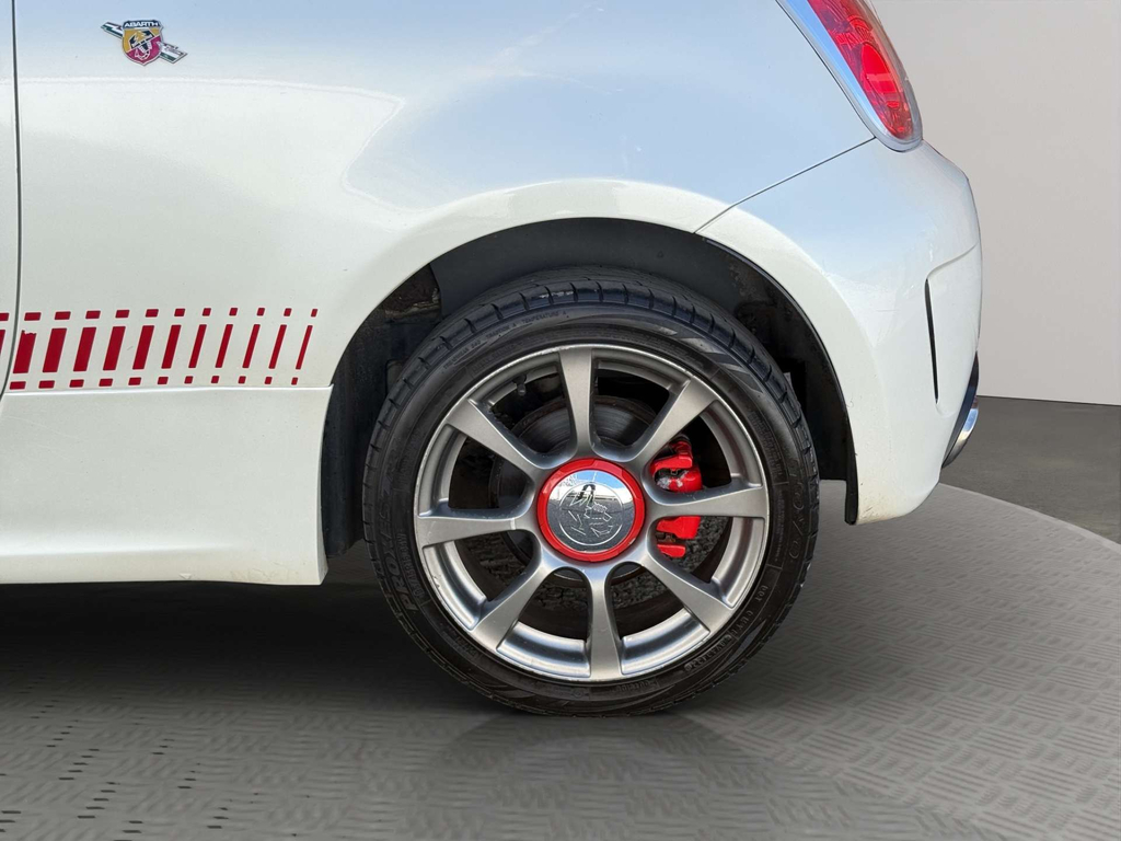 Abarth 500 Convertible 1.4 T-jet Euro 5 201060 Red #47