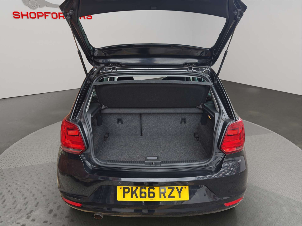 Volkswagen Polo  White #7