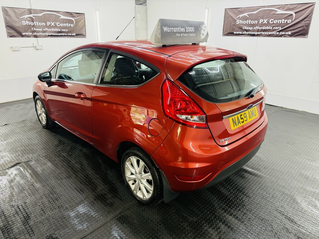 Ford Fiesta 1.2 Zetec Red #4