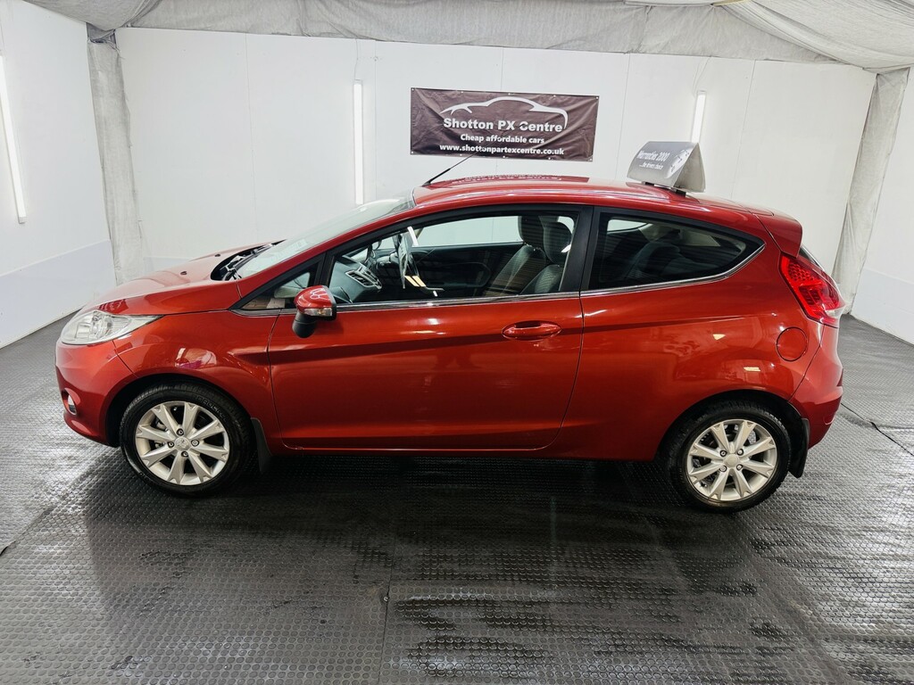 Ford Fiesta 1.2 Zetec Red #2