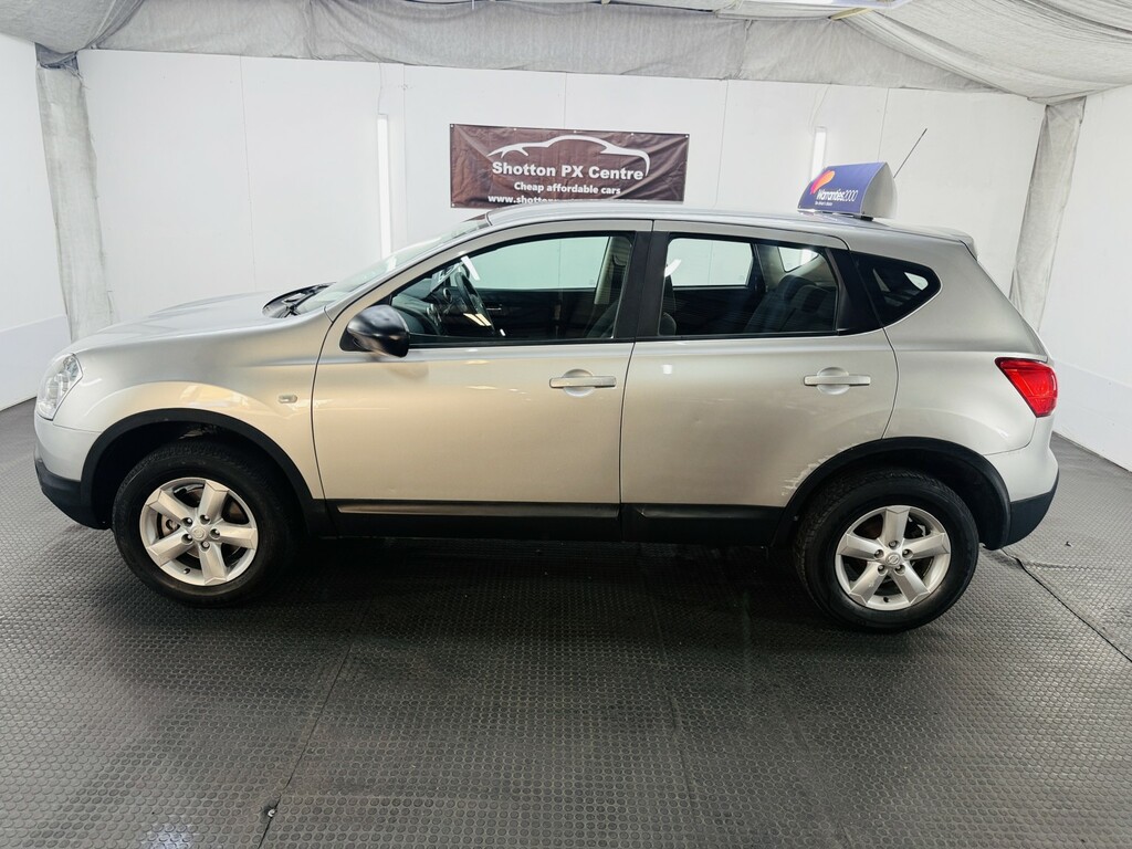 Nissan Qashqai 2.0 Dci Tekna 4Wd #2