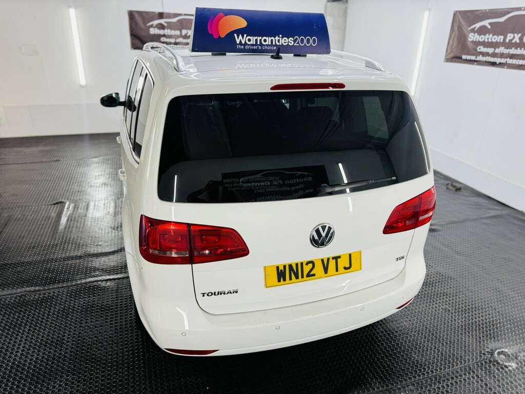 Volkswagen Touran 1.6 Tdi Se White #6