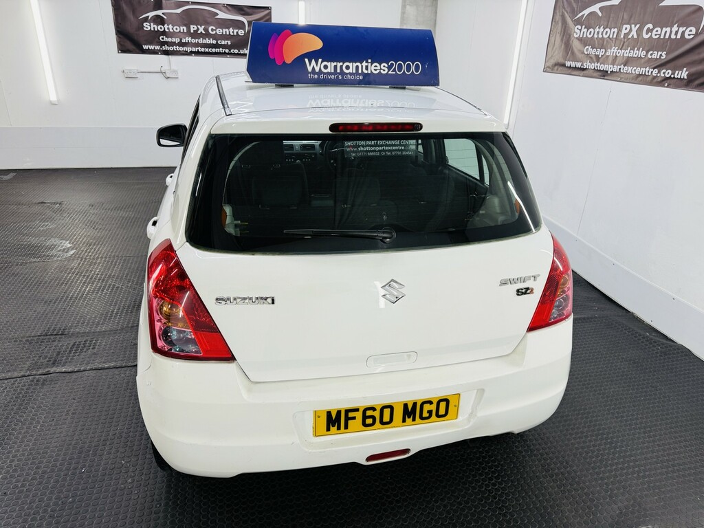 Suzuki Swift 1.3 Sz2 White #6