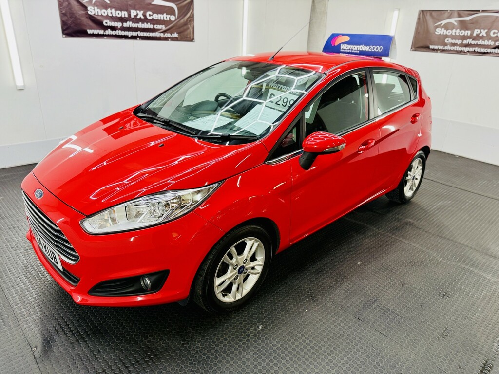 Ford Fiesta 1.0 T Ecoboost Zetec Red