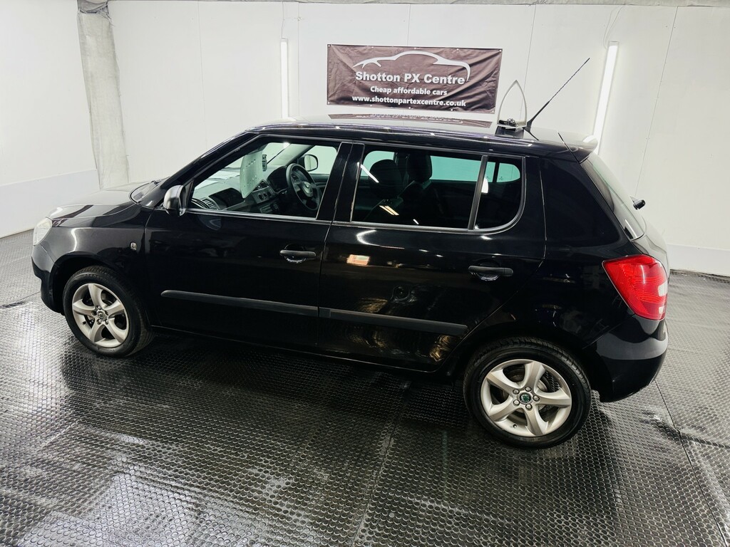 Skoda Fabia Elegance Tsi Red #3