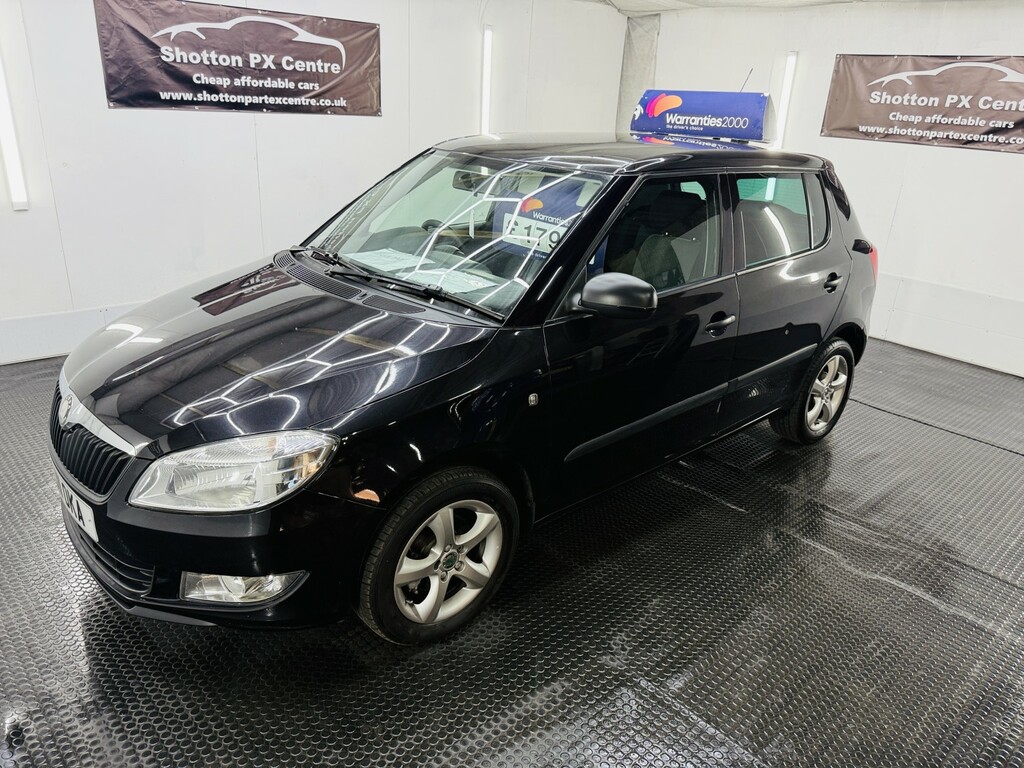 Skoda Fabia Elegance Tsi Red #1