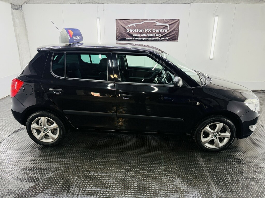 Skoda Fabia Elegance Tsi Red #10