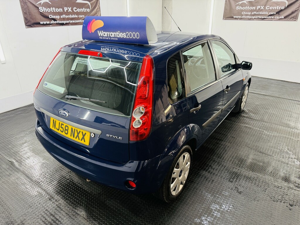 Ford Fiesta Black #11