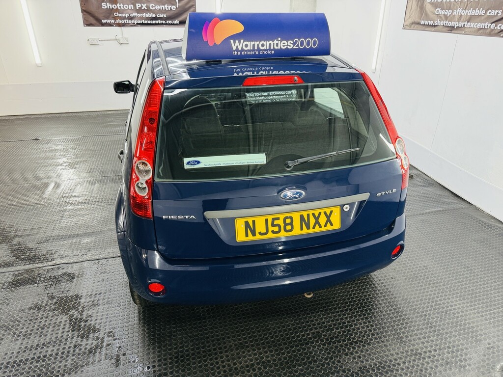 Ford Fiesta Black #6