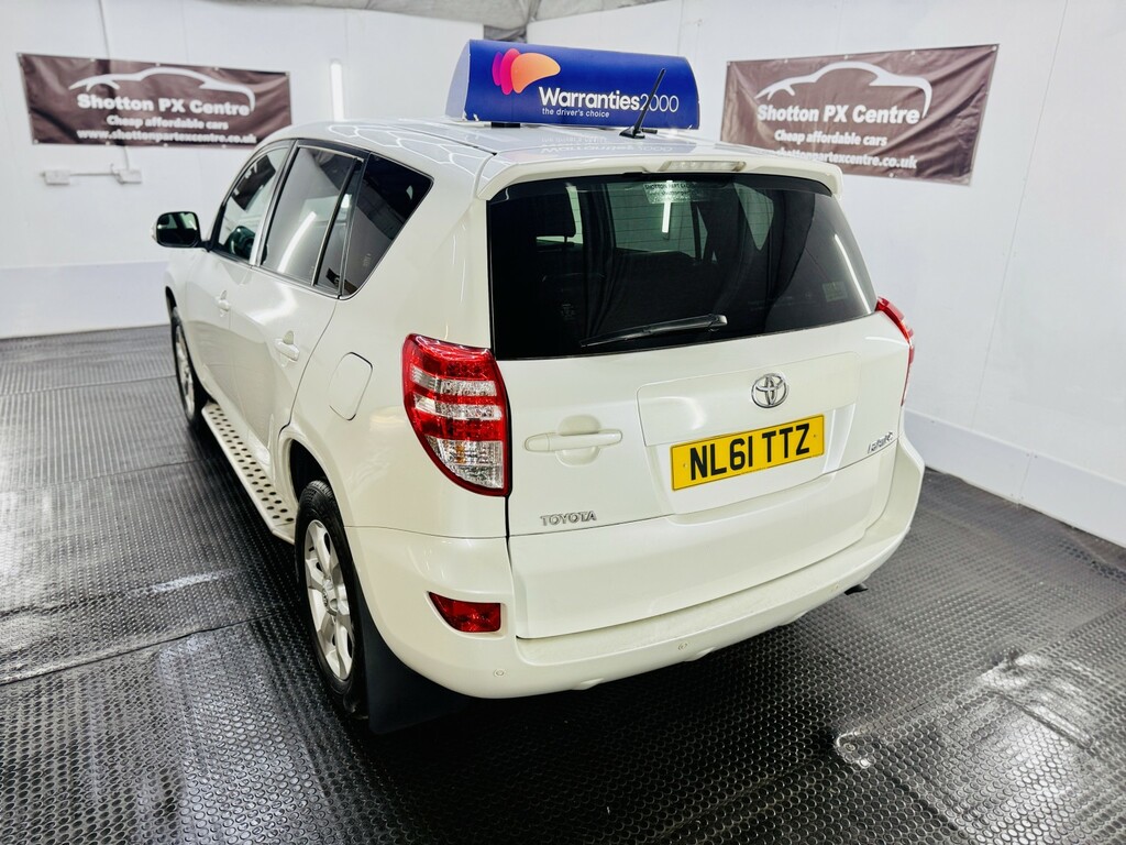 Toyota Rav 4 2.2 D-4d Xt-r White #5
