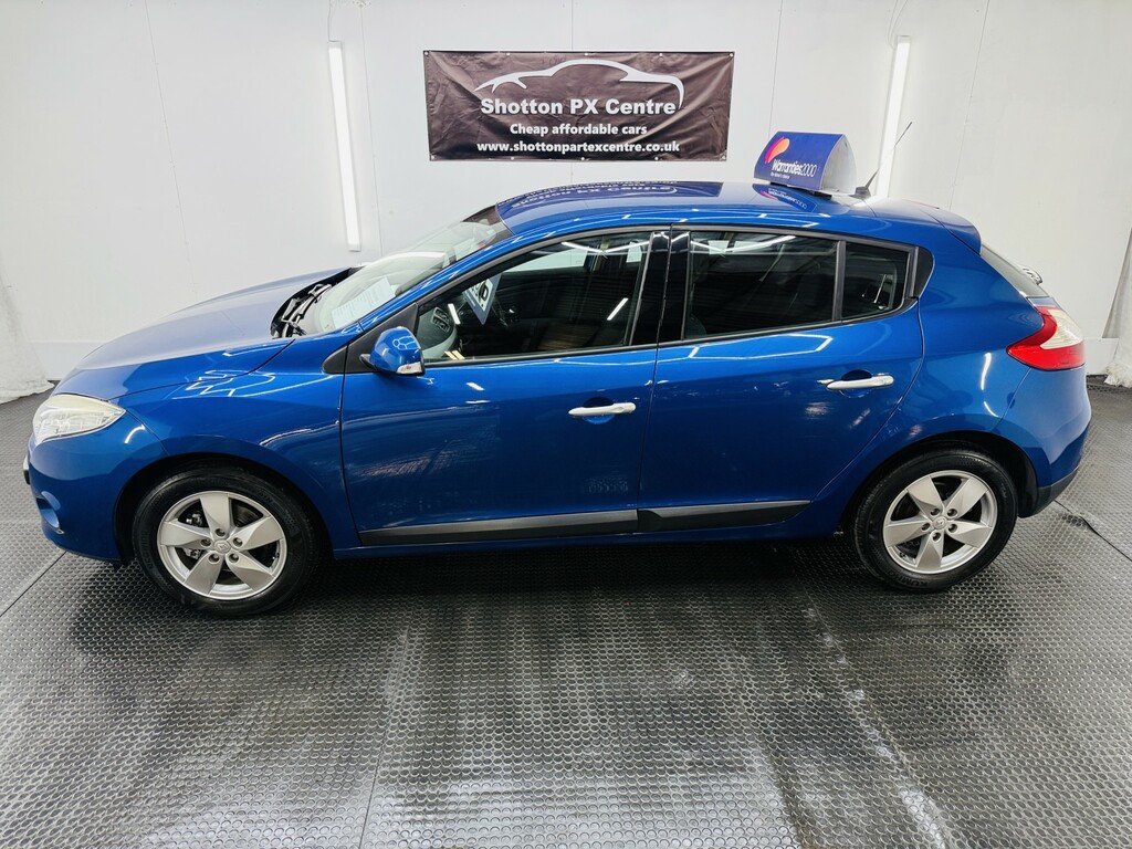 Renault Megane 1.6 16V Dynamique Tomtom Blue #2