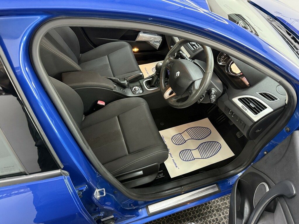 Renault Megane 1.5 Privilege Tomtom Dci 106 Bhp Blue #15