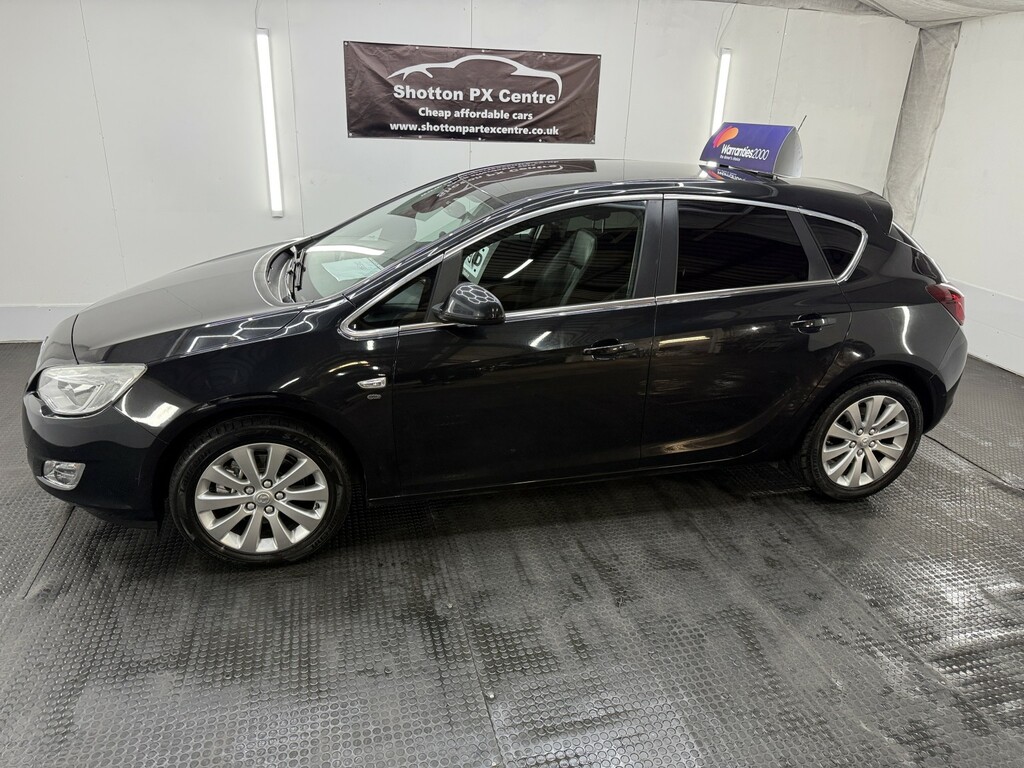 Vauxhall Astra 2.0 Cdti Ecoflex Elite Black #2